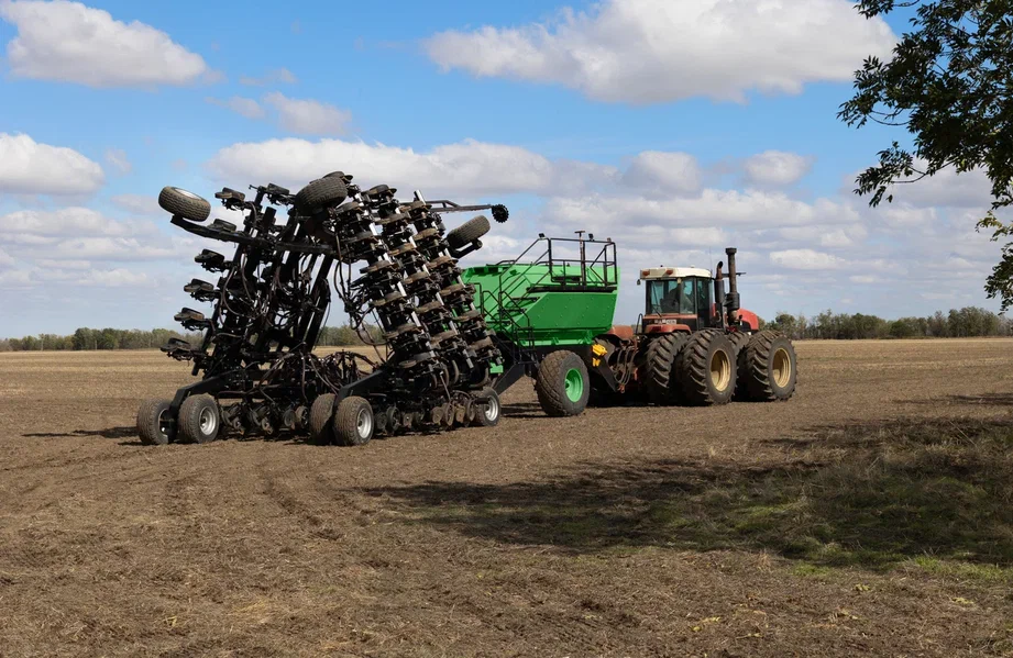 ARVEX TITAN 12000 (Дон 761)  современный монодисковый посевной комплекс нового поколения