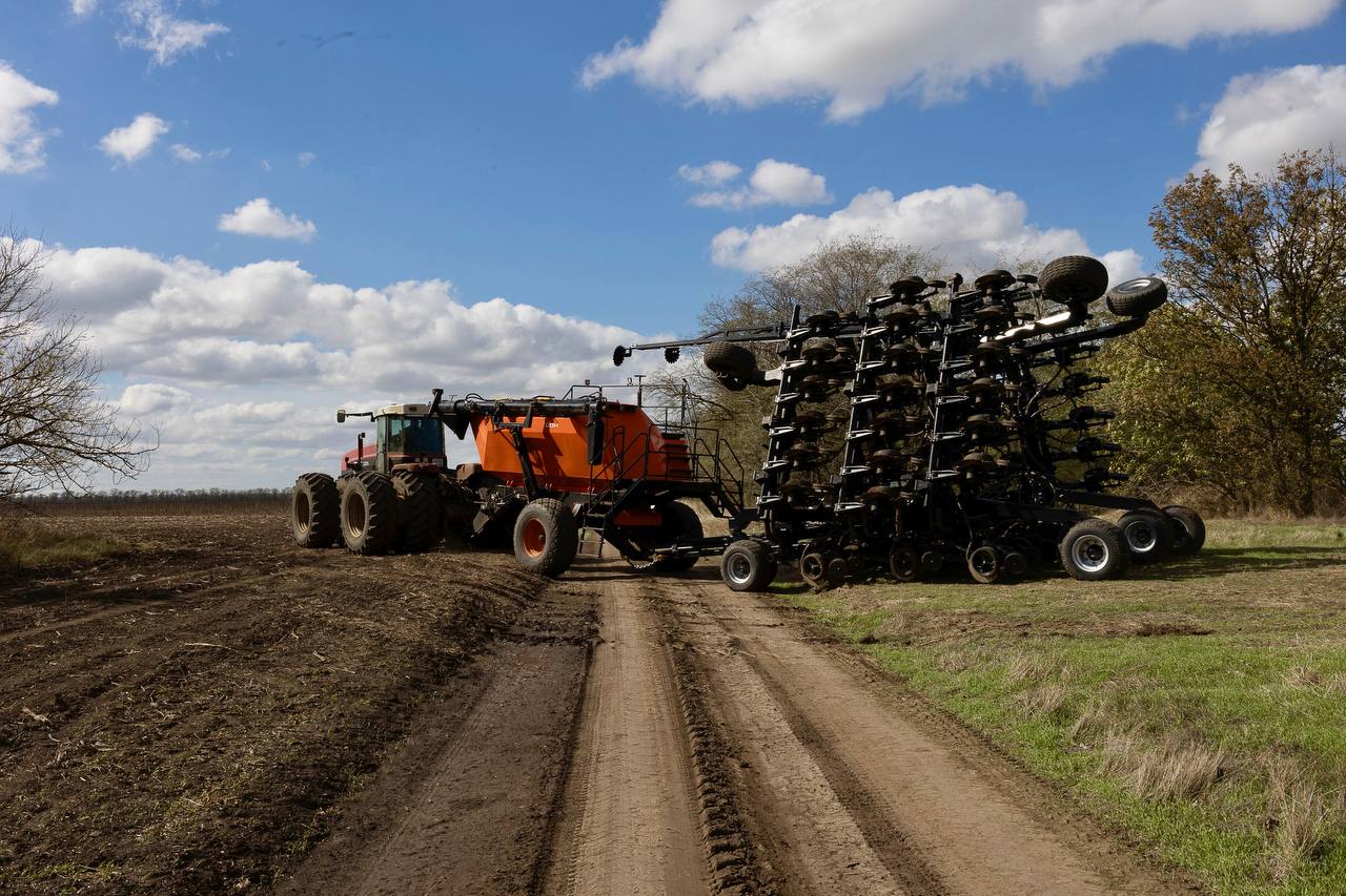 ДОН 761 —  современный монодисковый посевной комплекс нового поколения